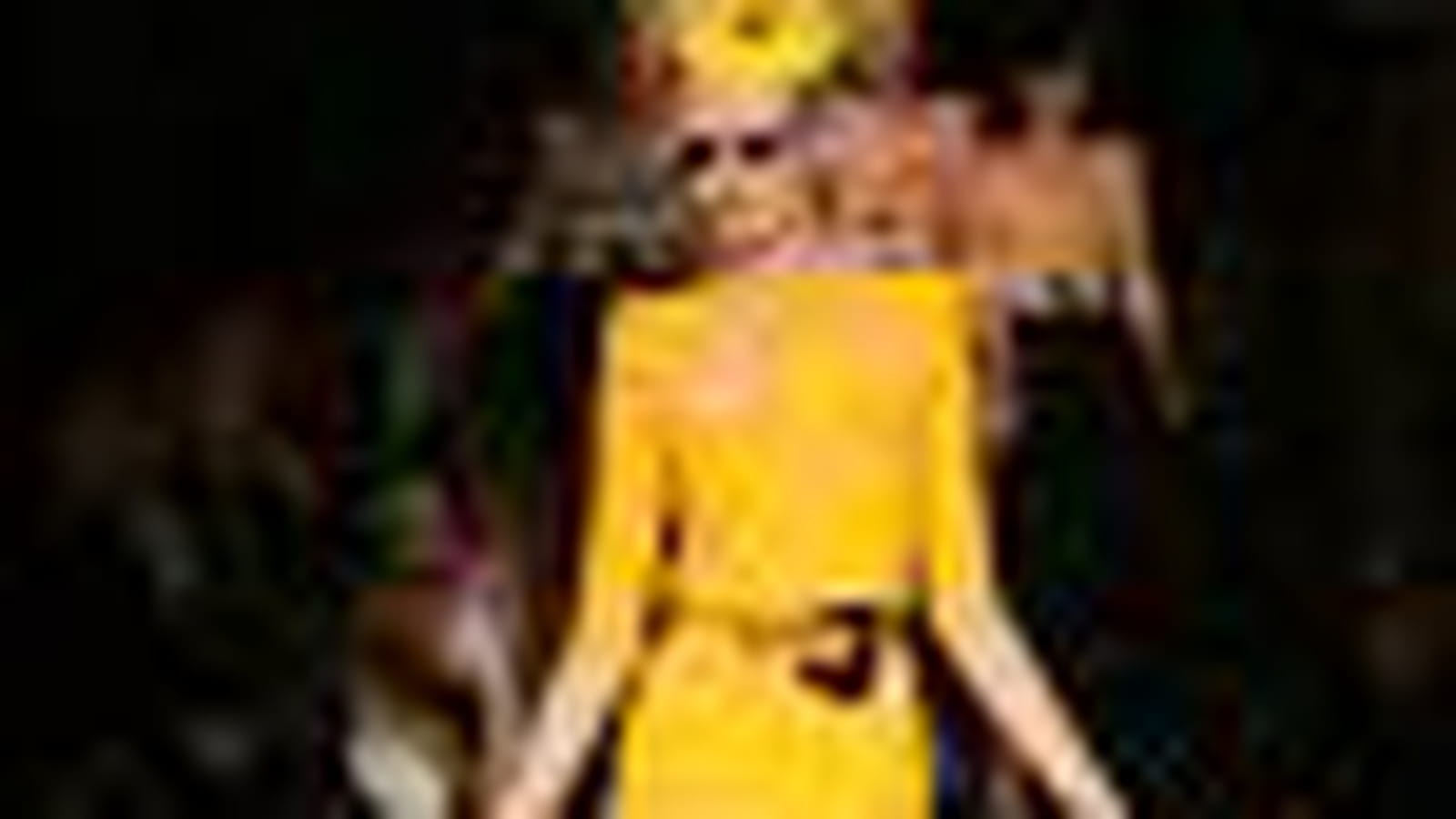 La tenue jaune de Sonia Rykiel