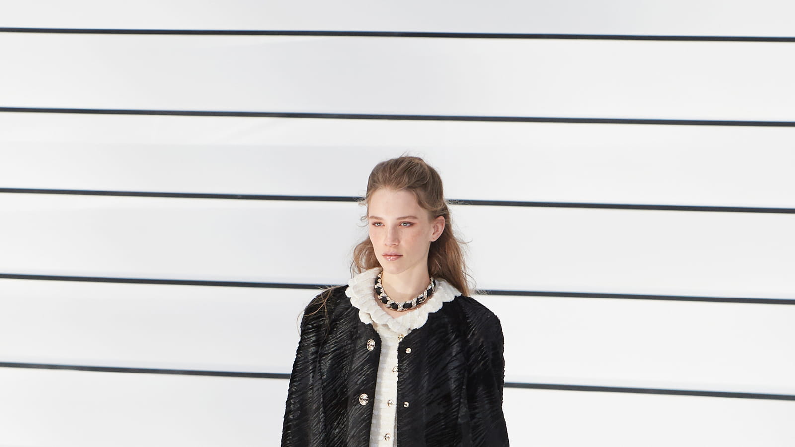 Look 4