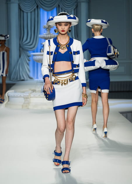 Look 27&nbsp;du d&eacute;fil&eacute; Moschino