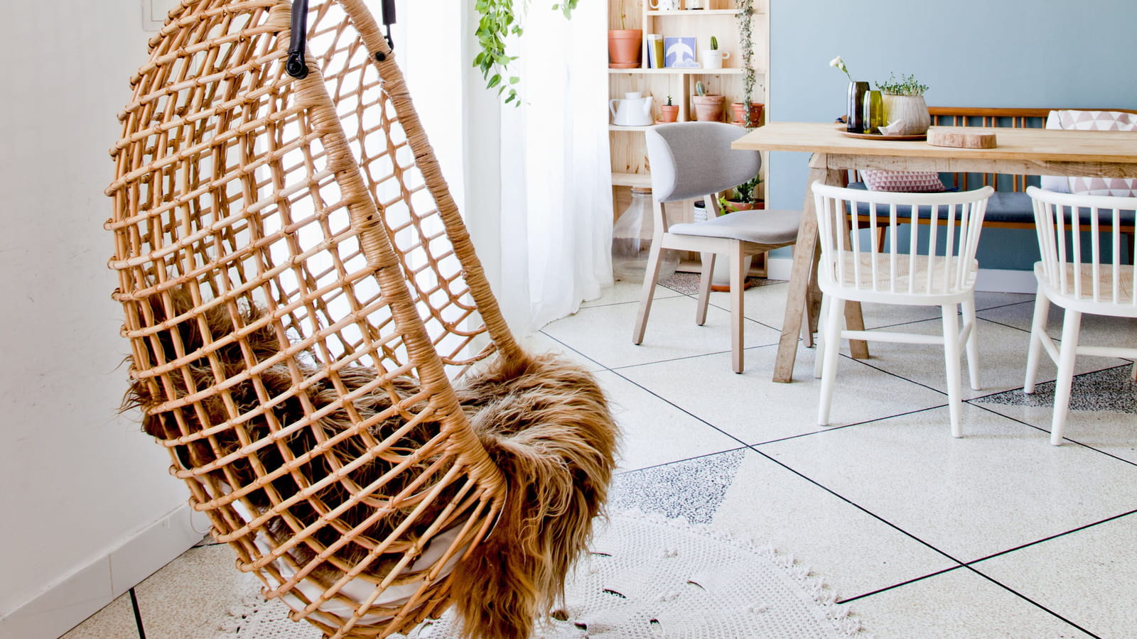 Fauteuil suspendu en rotin 