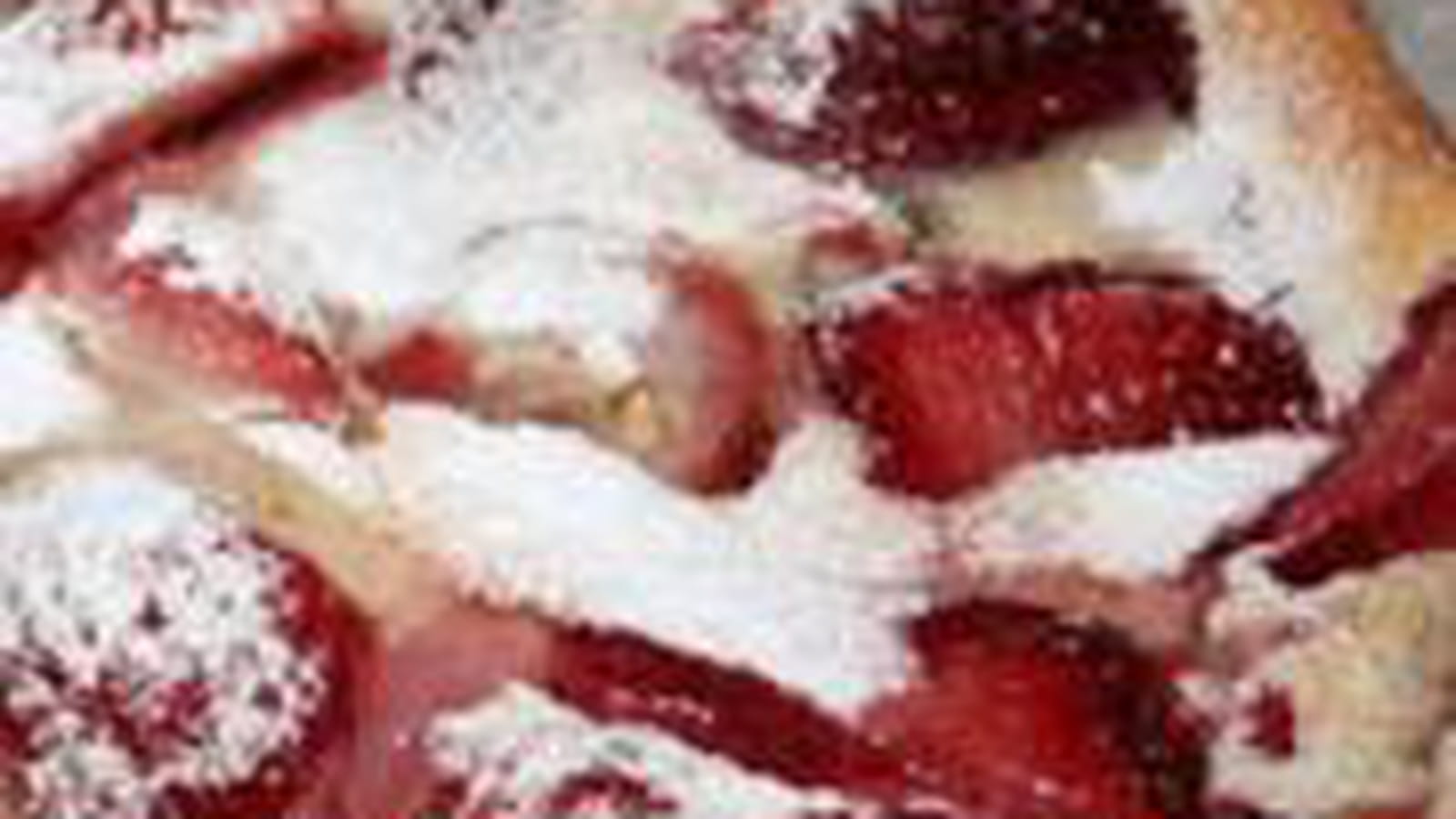 Clafoutis aux fraises et aux bananes