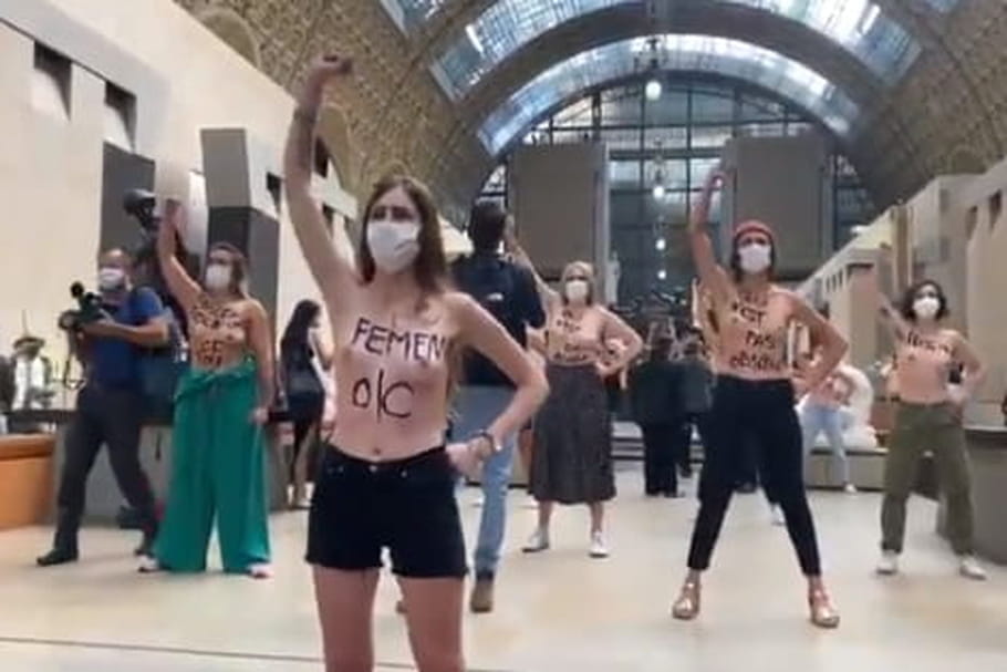 Musée d'Orsay : des Femen protestent contre la sexualisation du corps