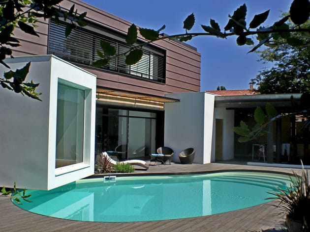 Piscine citadine inférieure à 30m² de forme libre : trophée d'or