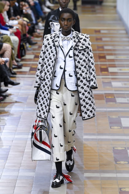D&eacute;fil&eacute;&nbsp;Thom Browne​​​​​​​