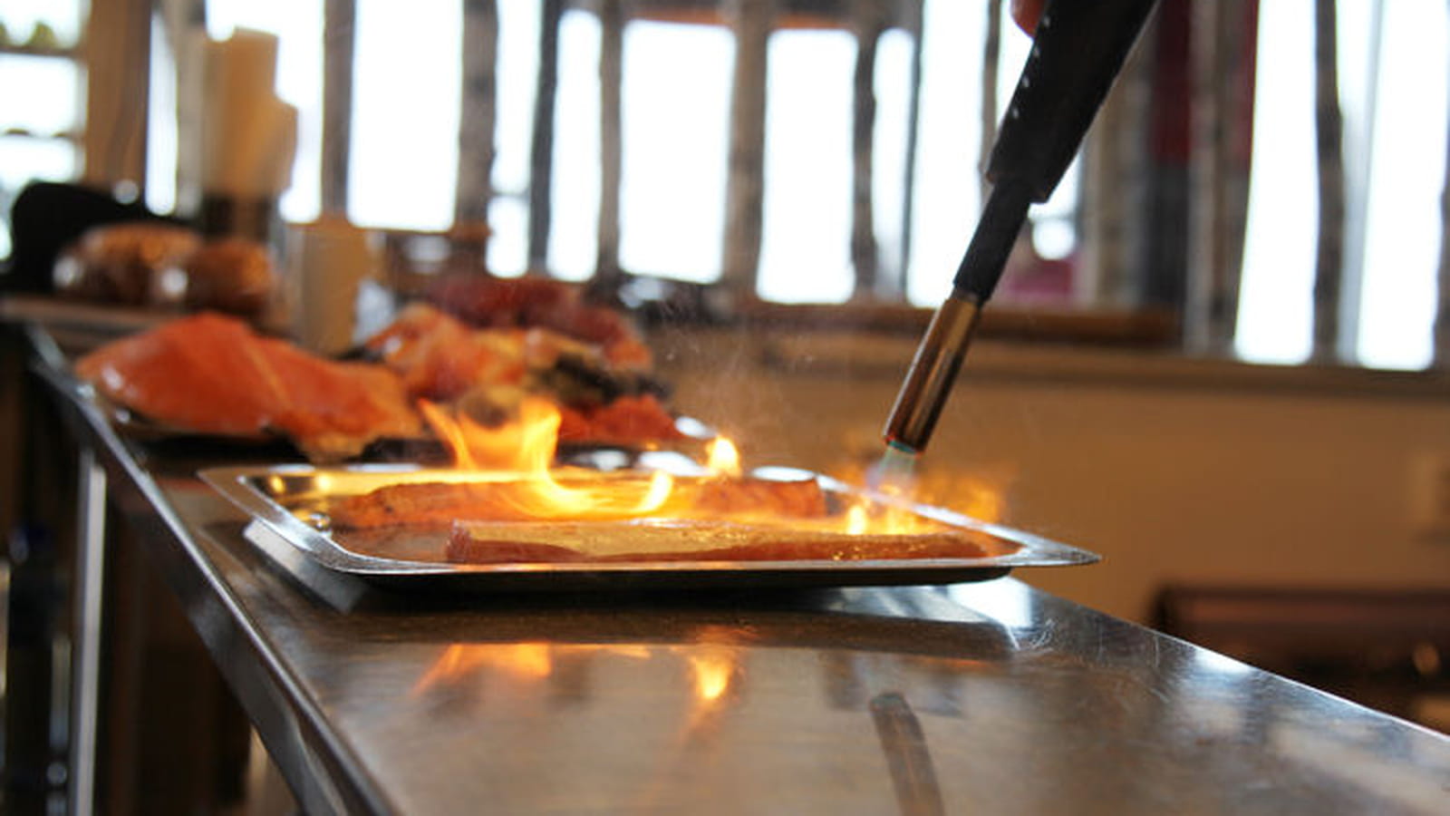 Saumon en flammes