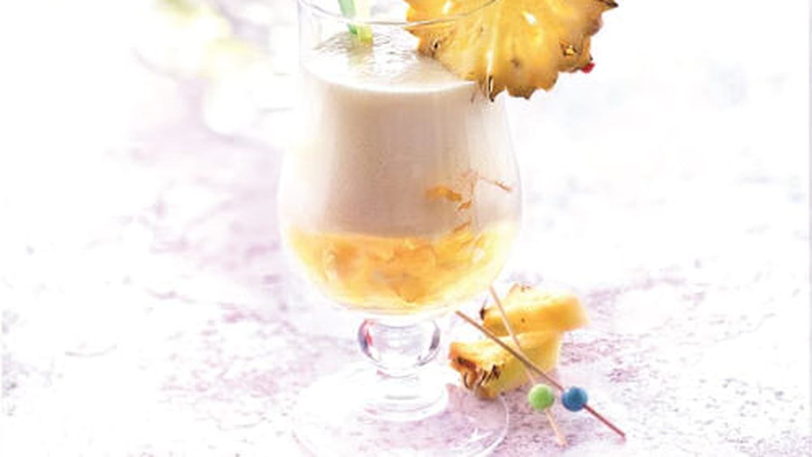 Piña colada glacée