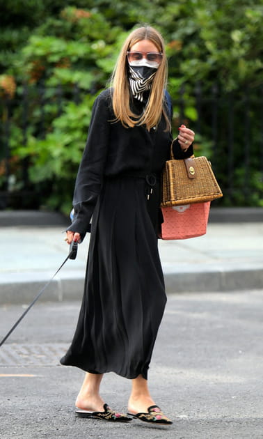 TOP&nbsp;: Olivia Palermo en tenue noire et mules