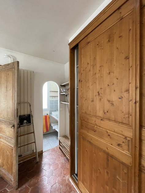 Avant&nbsp;: une belle arche vers la pi&egrave;ce d'eau