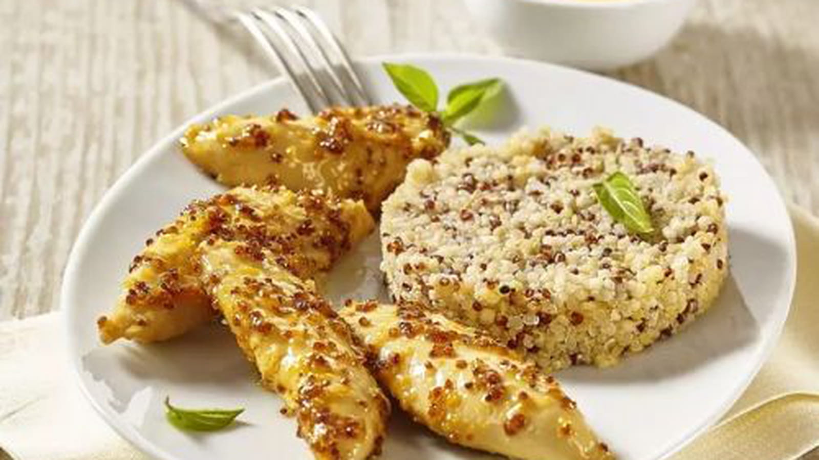 Aiguillettes de poulet miel/moutarde et son Quinoa Délice Tipiak