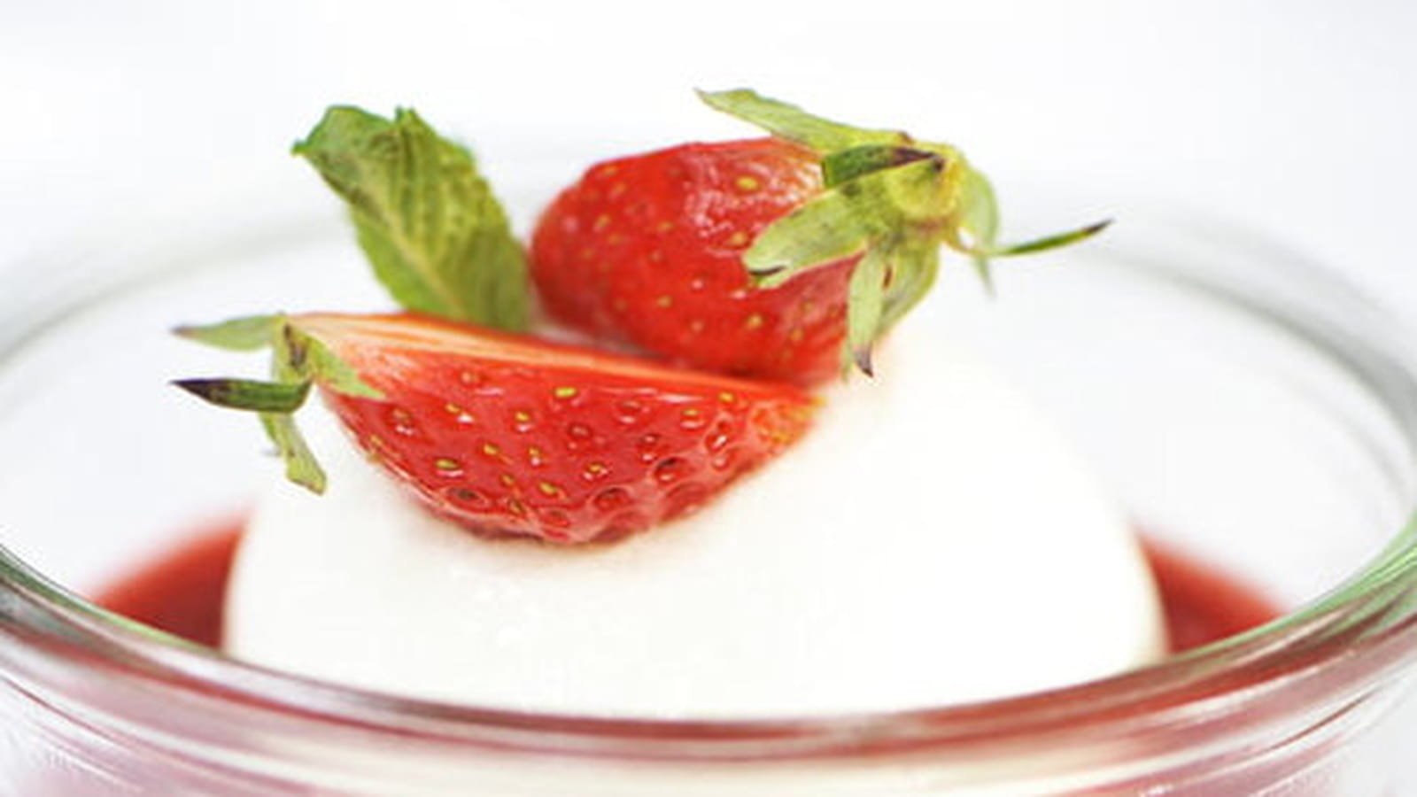 Île flottante fraise menthe d'Anne-Sophie Pic