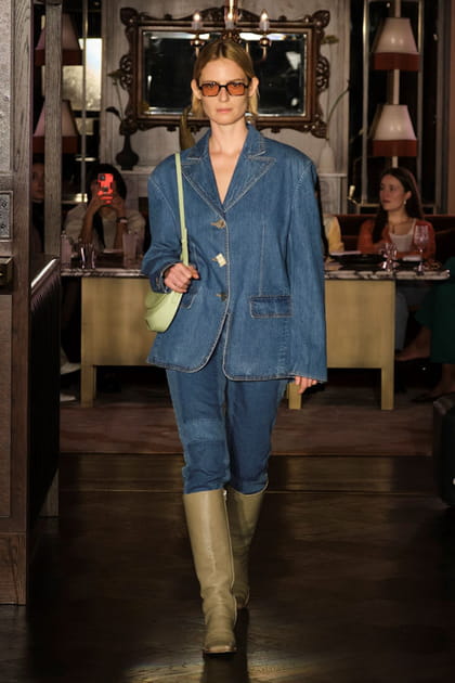 D&eacute;fil&eacute; Rejina Pyo automne-hiver 2022-2023