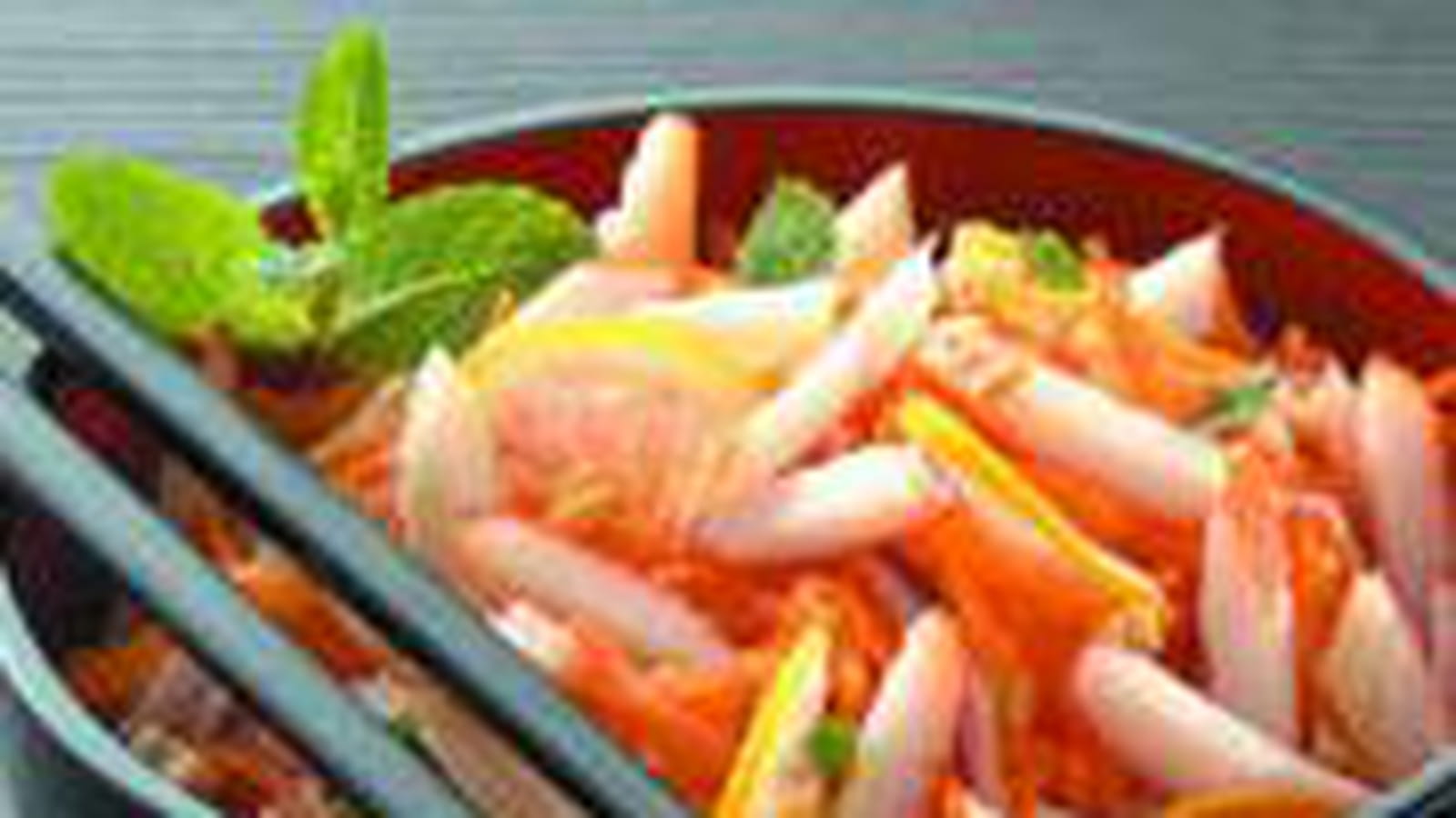 Salade surimi citron cacahuète
