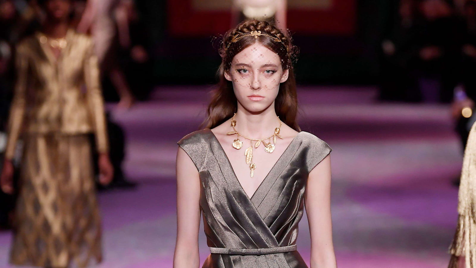 Look 2