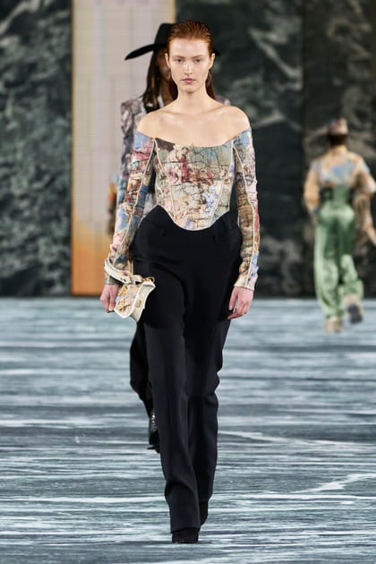 Look 19 du défilé Balmain
