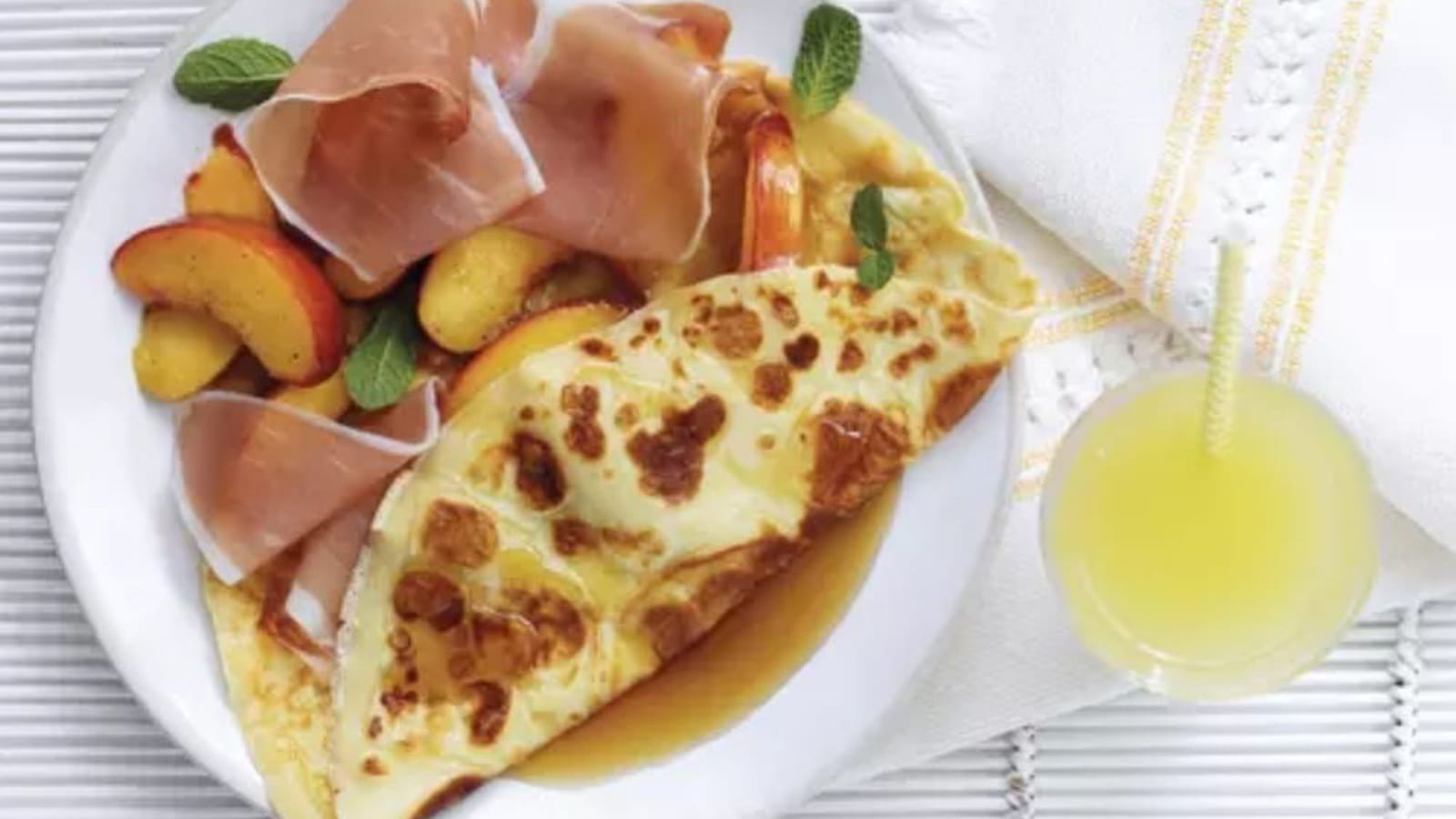Crêpes aux nectarines et jambon de Parme