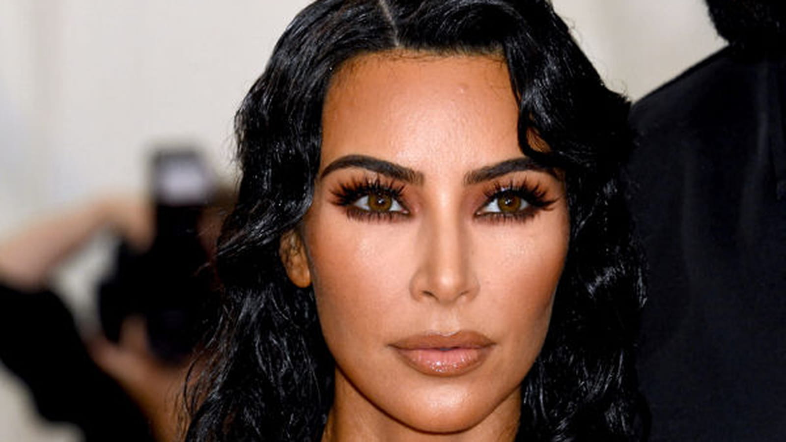 Kim Kardashian, cheveux longs