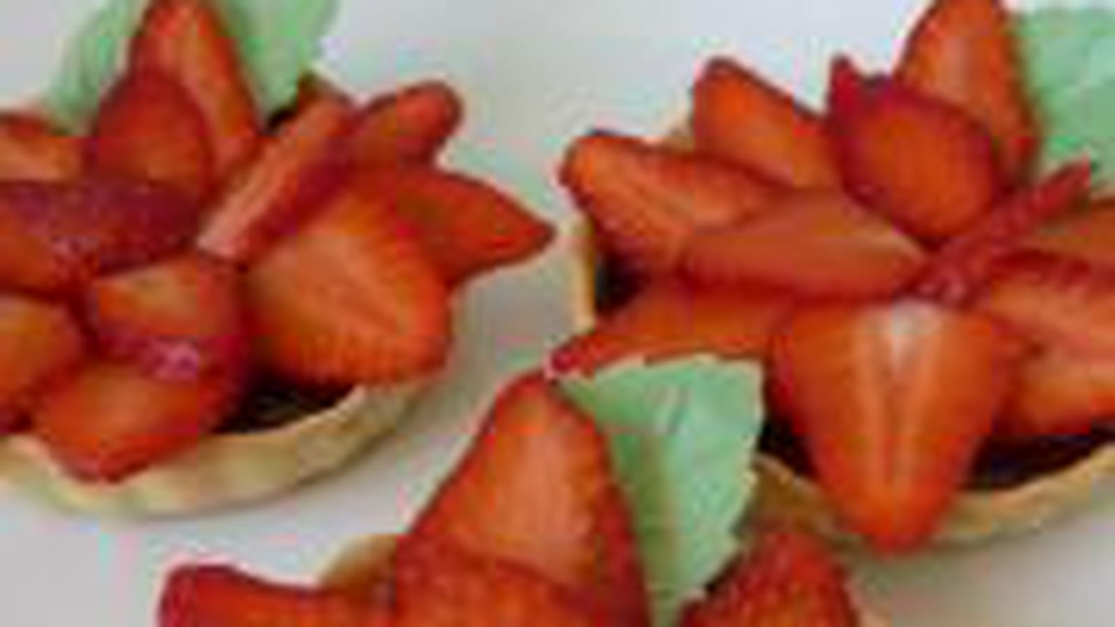 Tarte au chocolat carpaccio de fraise