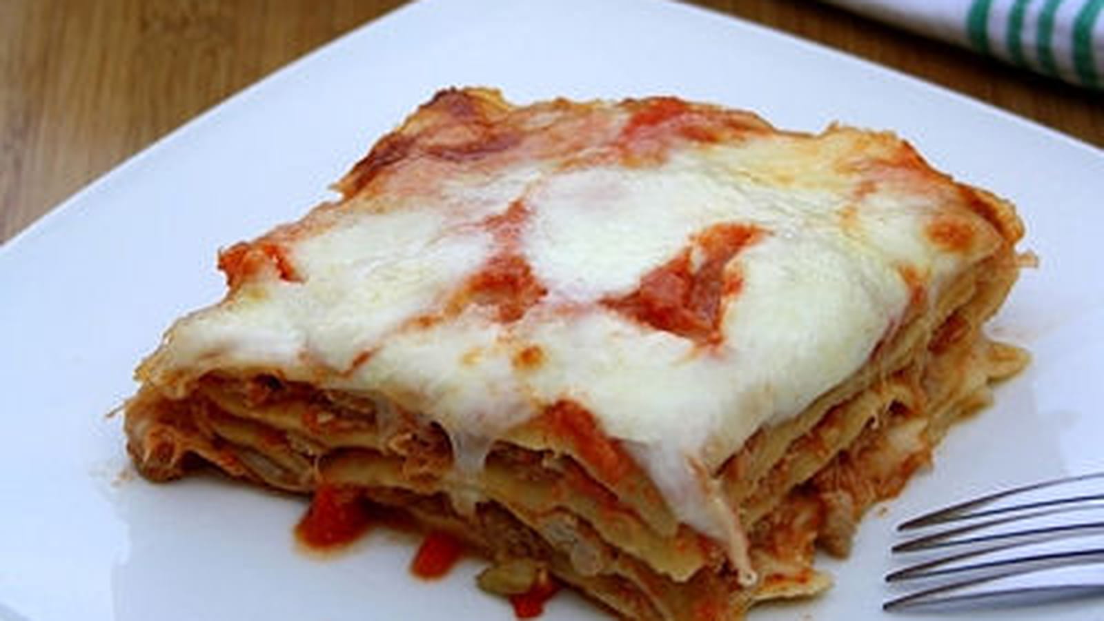 Lasagnes fraîches au thon et aux tomates