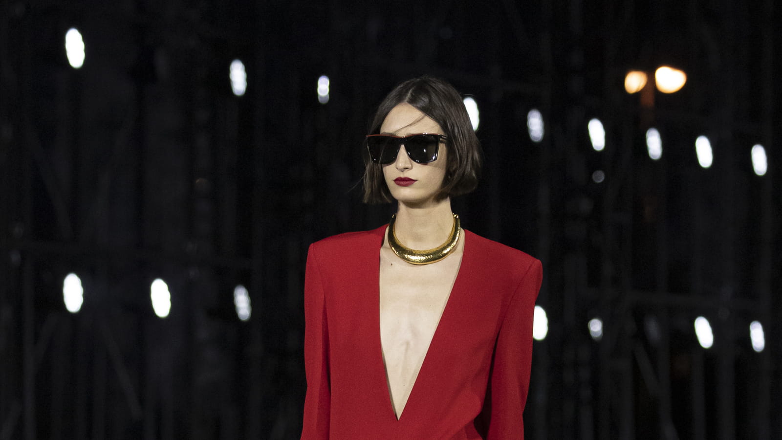 Look 30
