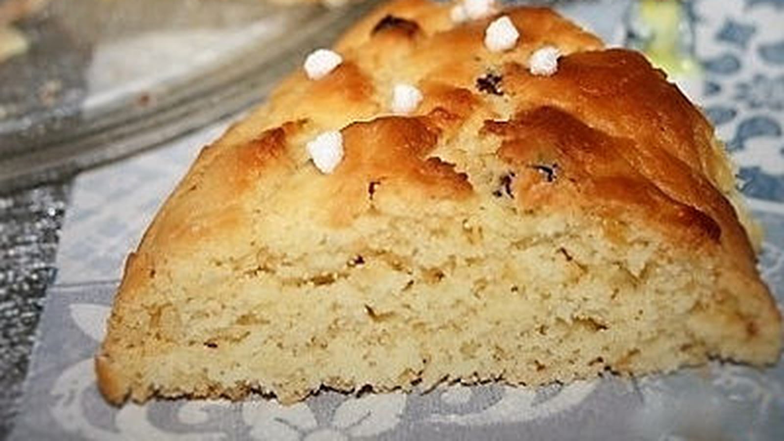 Brioche des rois, sans oeufs, gluten, fruits à coque