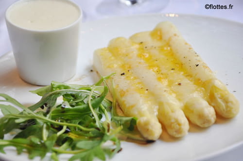 Asperges Blanches des Landes, au comté et roquette