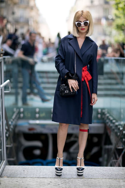 Street style &agrave; Paris : le trench revisit&eacute;