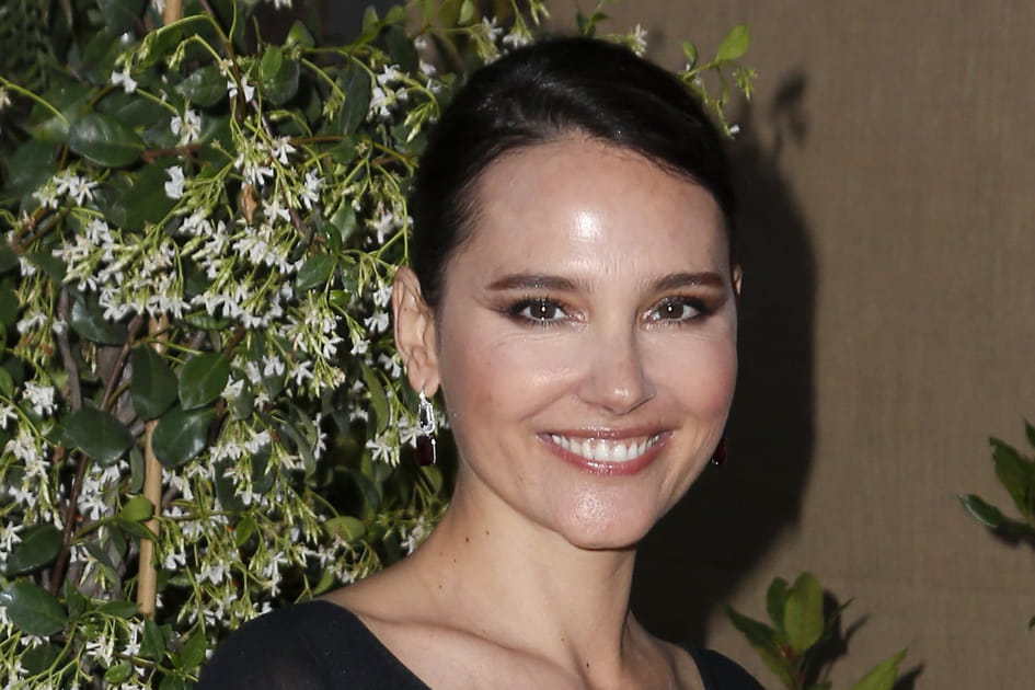 Top&nbsp;: Virginie Ledoyen et son teint glowy subtil