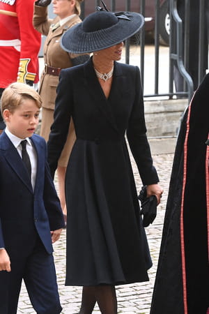 kate-middleton-robe-noire-funerailles