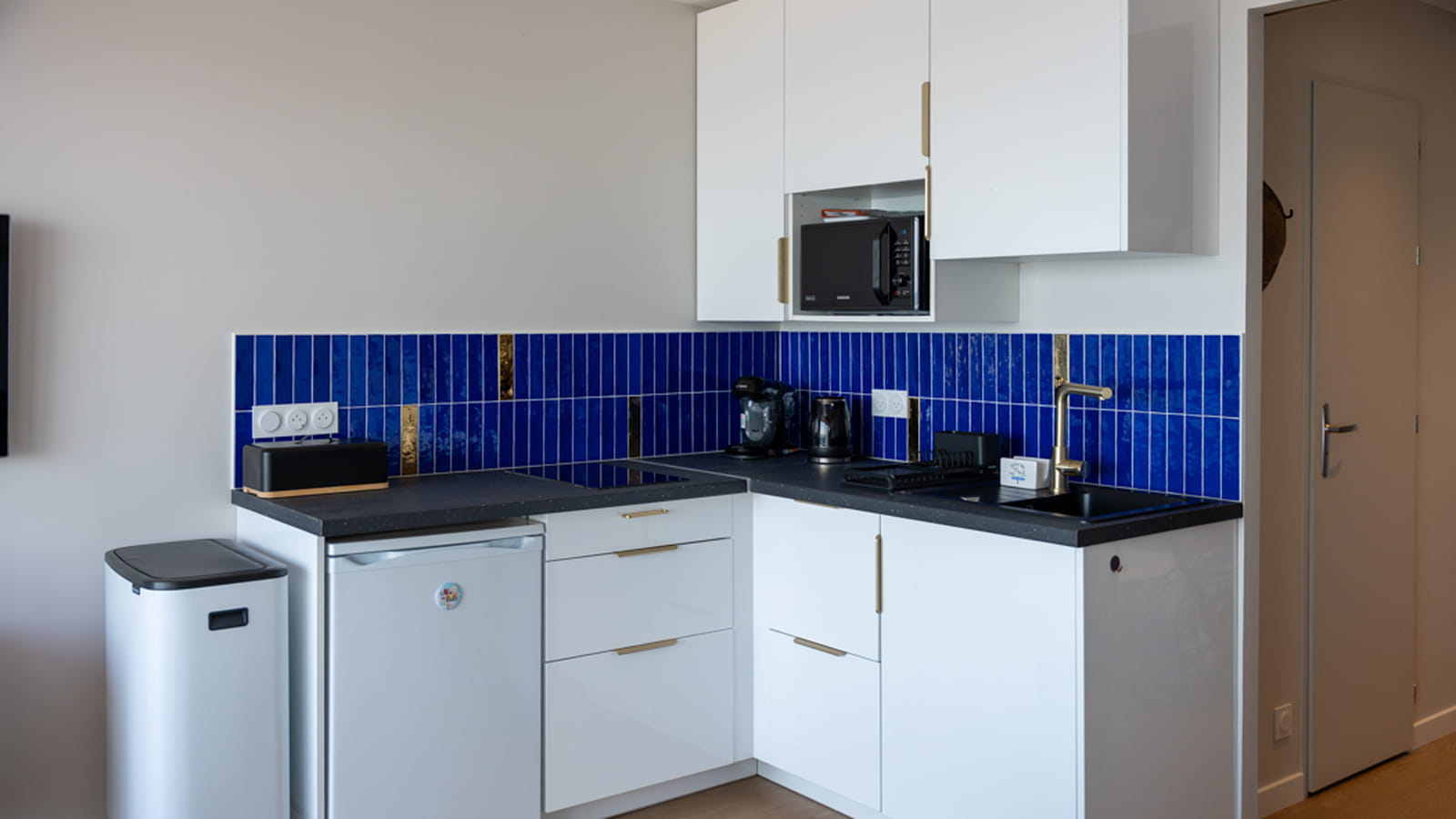 Carrelage bleu
