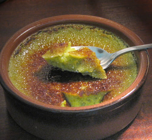 Crème brûlée à la pistache : la recette facile