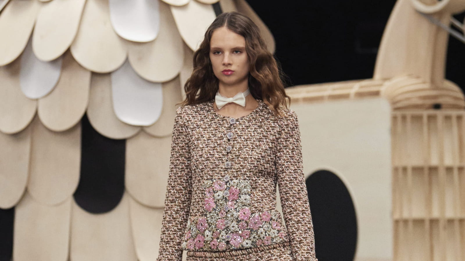 Look 7
