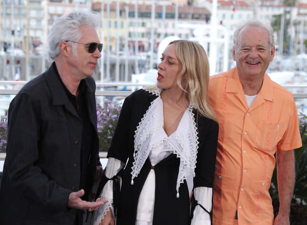 Jim Jarmusch et Chloe Sevigny, en grande discussion... pendant que Bill Murray sourit &agrave; la vie