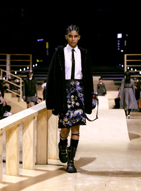 Look 49&nbsp;du d&eacute;fil&eacute; Dior