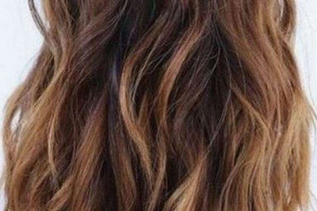 La coiffure wavy