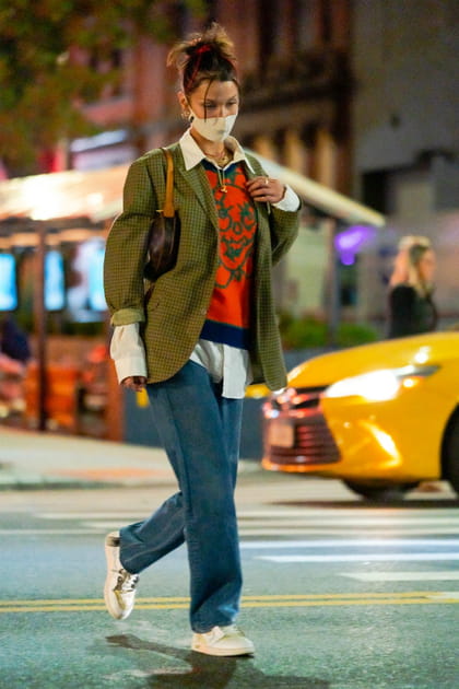 FLOP&nbsp;: Bella Hadid en tenue layering