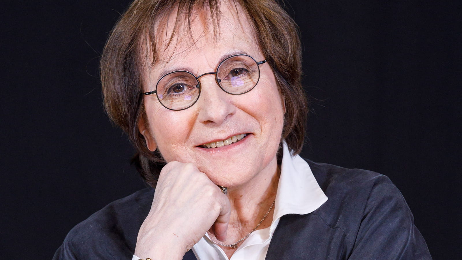 Marie-Paule Belle