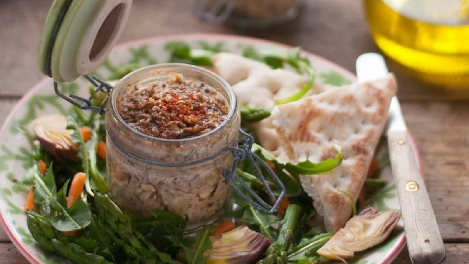 Terrine végétale à la noisette, échalote et champignons