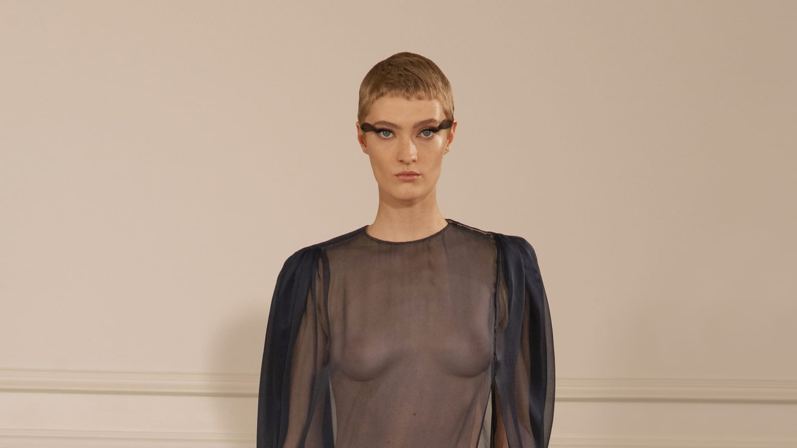 Look 11