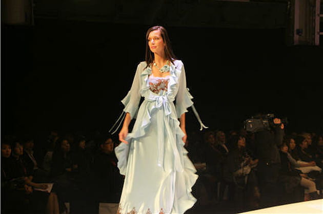 D&eacute;shabill&eacute; froufroutant