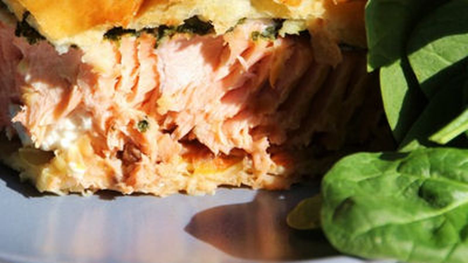 Filet de saumon aux épinards frais, en croûte feuilletée