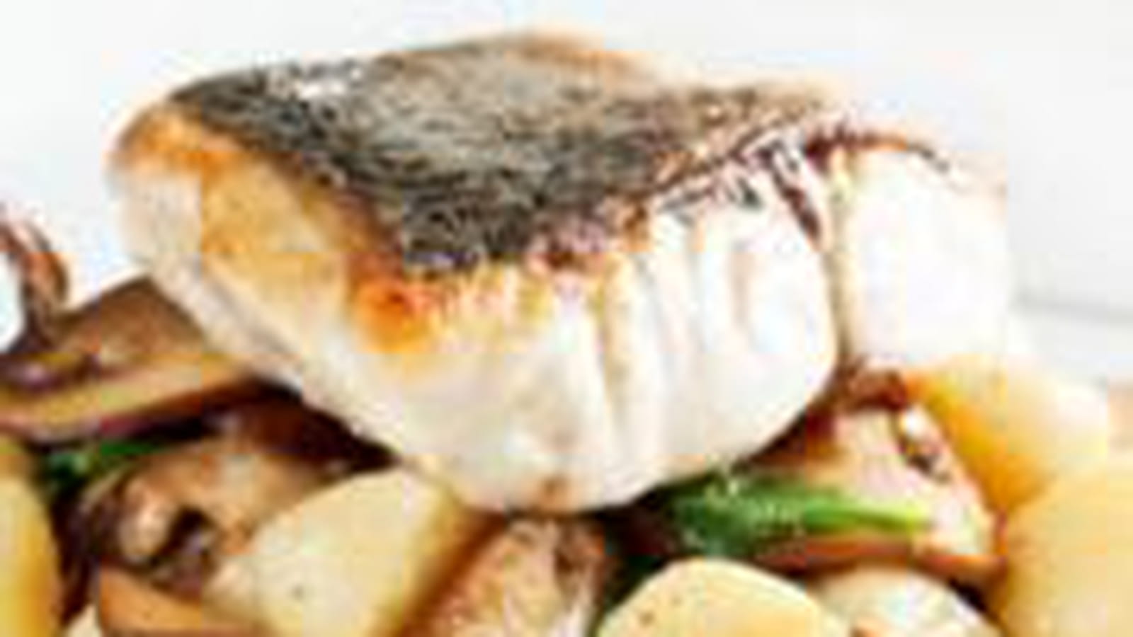 Perche champignons, gnocchi et épinards