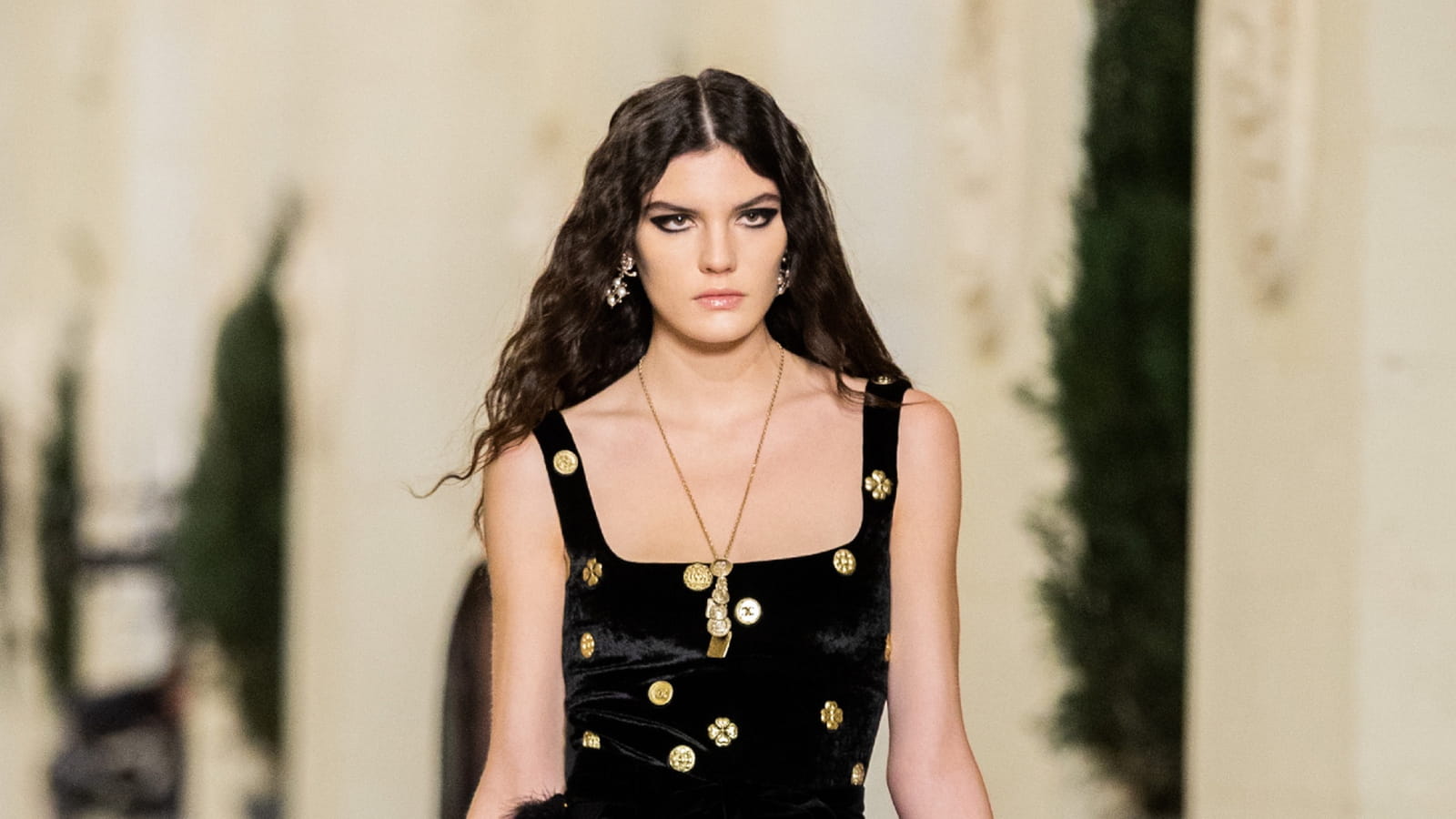 Look 57