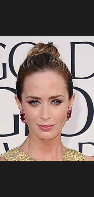 Le chignon bun d'Emily Bunt