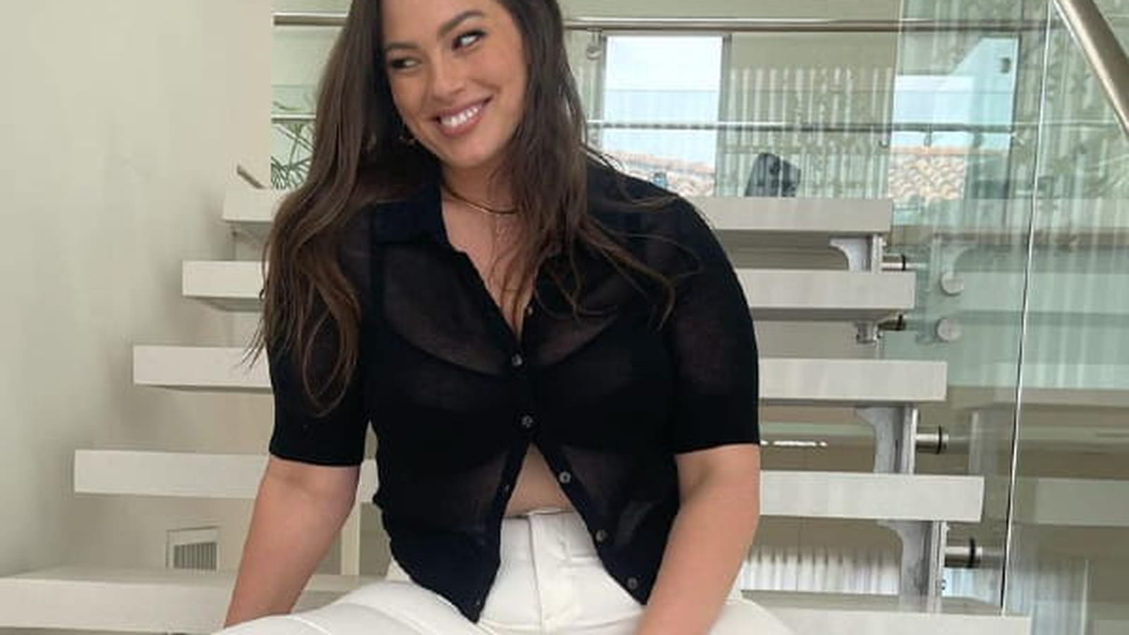 @ashleygraham