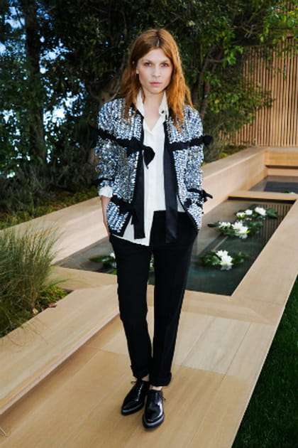 Cl&eacute;mence Po&eacute;sy au d&eacute;fil&eacute; Chanel