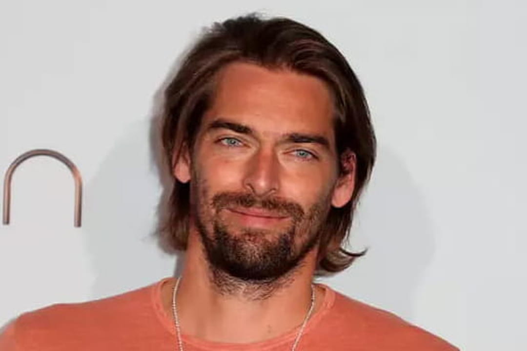 Camille Lacourt Dimanche A La Campagne