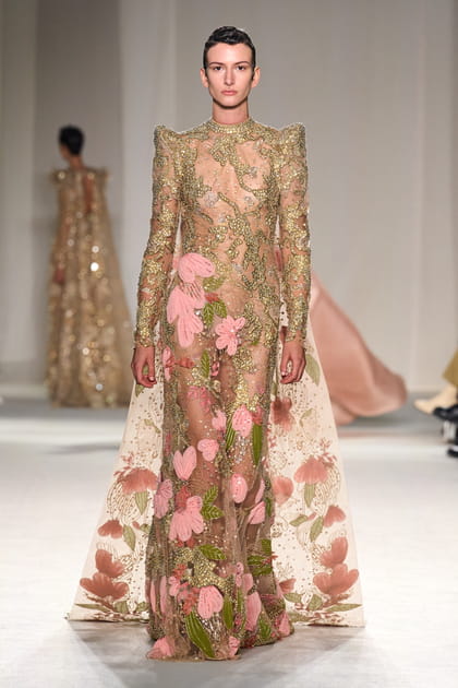 Look 25&nbsp;du d&eacute;fil&eacute; Elie Saab