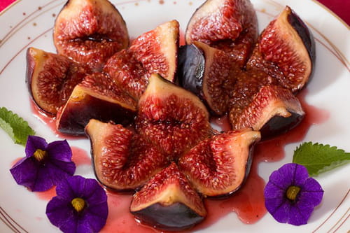 Figues au caramel de sirop d’érable et aux épices