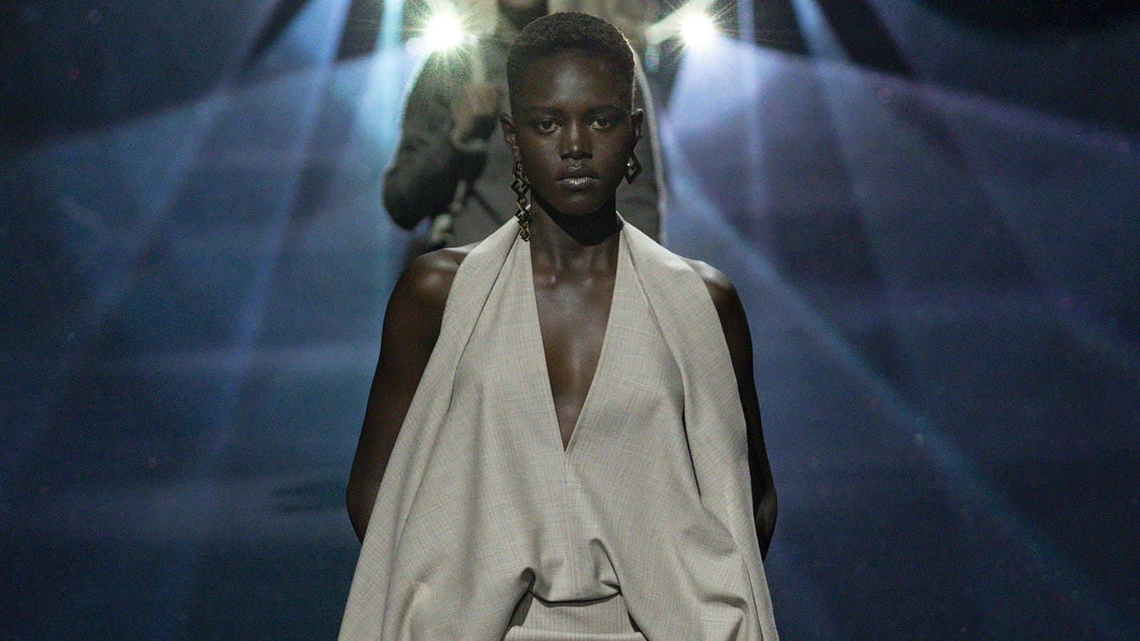 Look 26