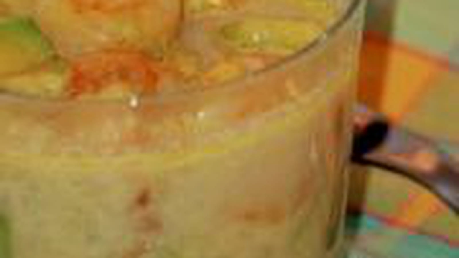 Soupe d'avocat et de crevette